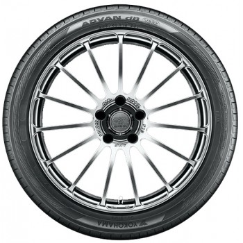 Yokohama Advan dB V552 185/65 R15 88H