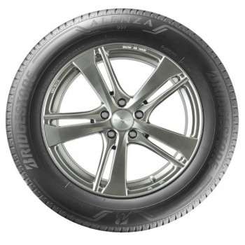 Bridgestone Alenza 001 215/60 R17 96H
