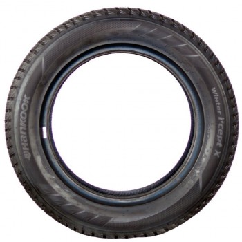 Hankook Winter i*Cept X RW10 235/55 R19