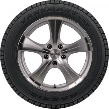 Maxxis MCV3+ 205/75 R16C 113/111R