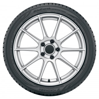 Yokohama BluEarth Winter V906245/40 R18 97W XL