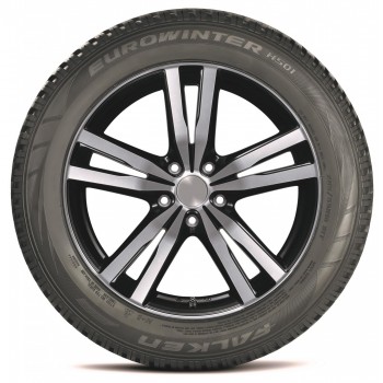 Falken Eurowinter HS01 215/45 R20 95T XL