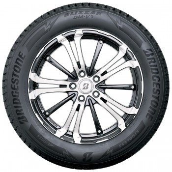 Bridgestone Blizzak DM-V3 275/50 R20 113T XL Bridgestone Blizzak DM-V3 275/50 R20 113T XL