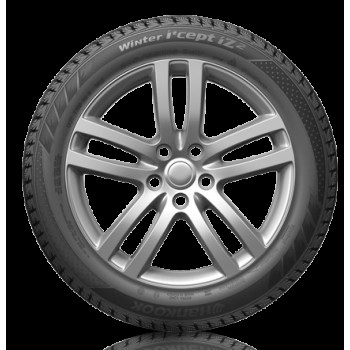 Hankook Winter i*Cept IZ2 W616 215/65 R17 99T